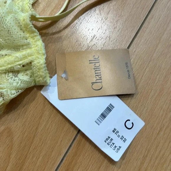 CHANTELLE NWT Light Yellow Merci Demi Bra Lace 1745 Citrus 32C - Picture 5 of 7